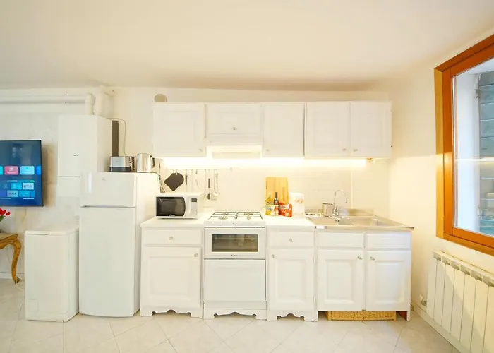 Gondola View Apartment