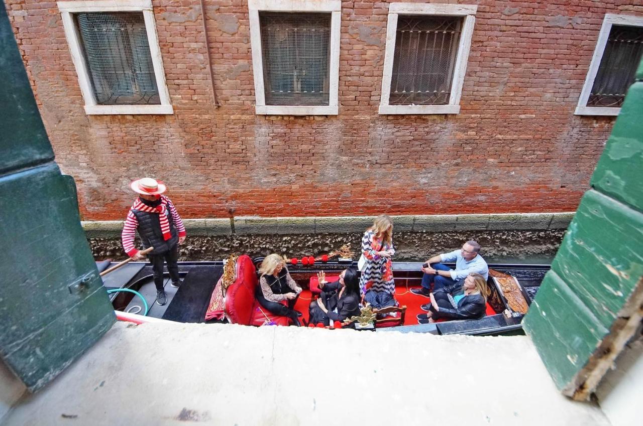 Gondola View Apartamento *